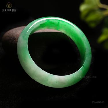 Full of green jade bracelet