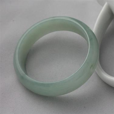 Jade bracelets 1309016-3