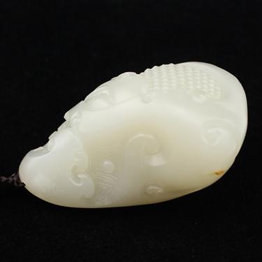 Antique and nephrite pendant Jackie certainly 1307027-6
